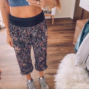 Lulu joggers